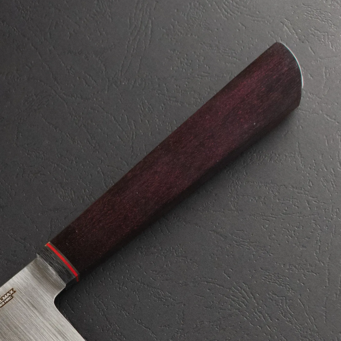 Фото Нож Сантоку Quorus 200 Elmax на официальном сайте производителя QUORUS