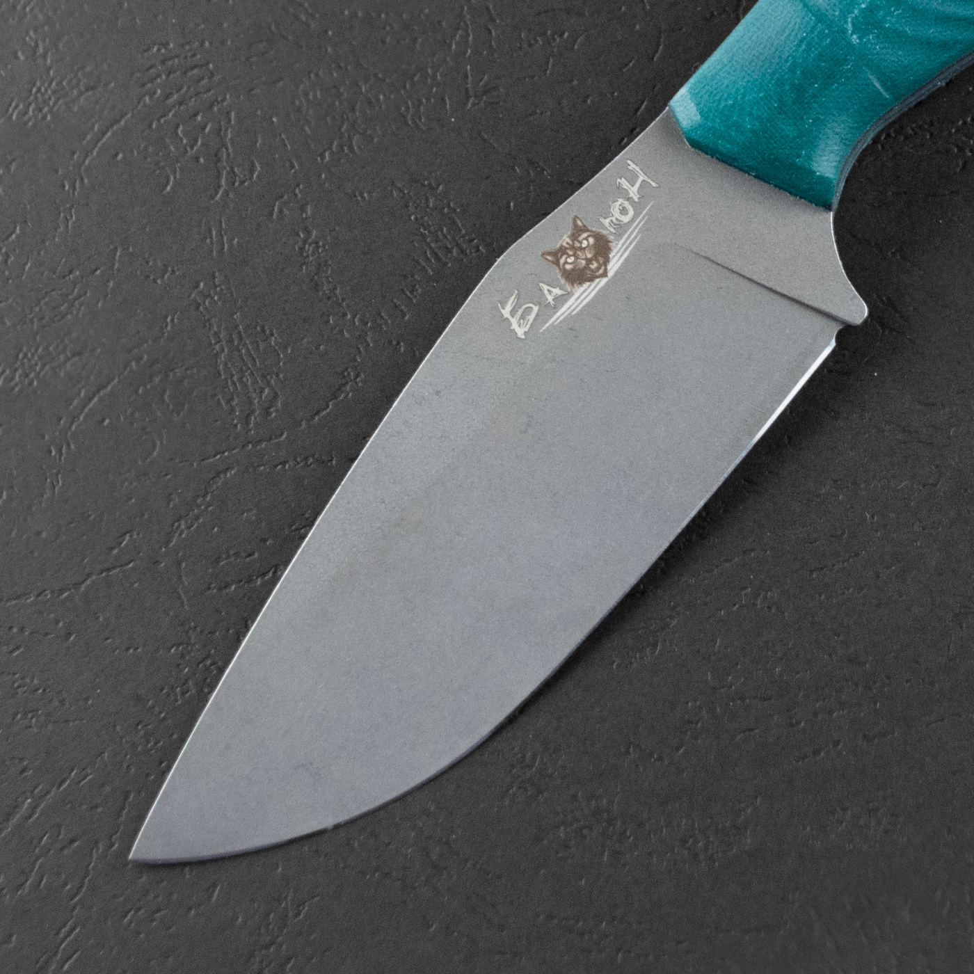 Фото Баюн (Elmax, микарта, накладной монтаж) на официальном сайте производителя QUORUS